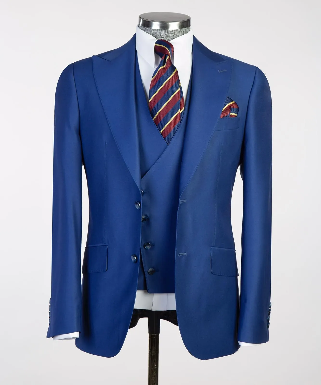 3 pieces suit