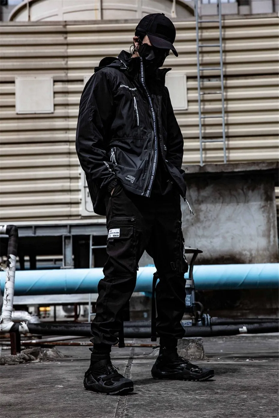 CROXX OFFICIAL Dark Matter Padded Windbreaker